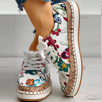 Des baskets faciles avec des fleurs