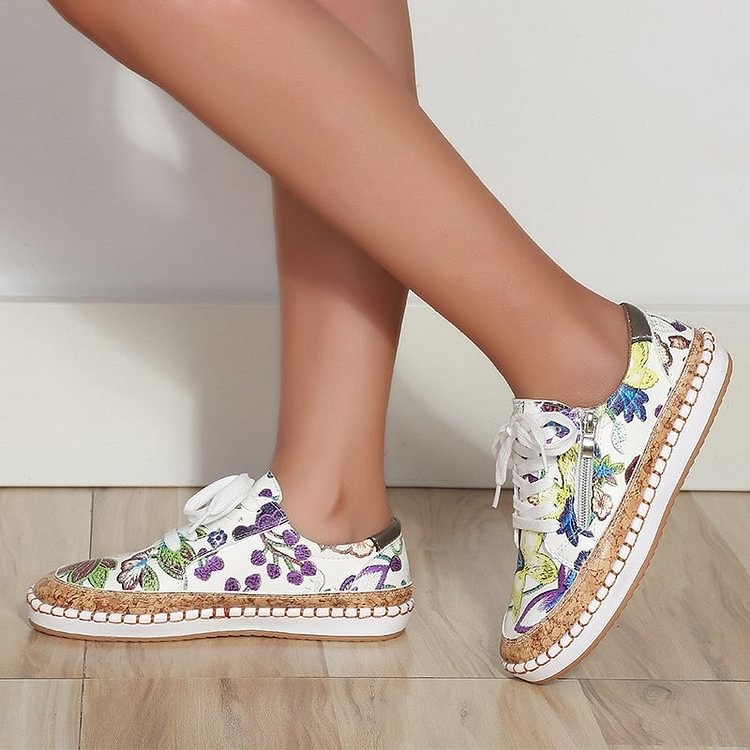 Des baskets faciles avec des fleurs