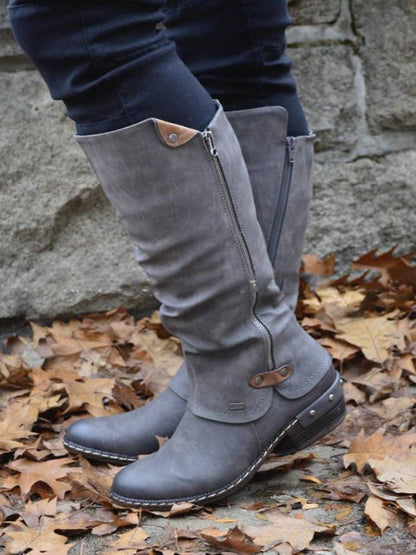 Bottes de soutien élégantes et détaillées