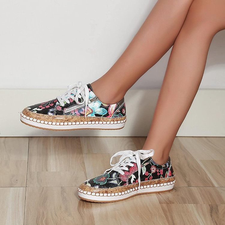 Des baskets faciles avec des fleurs