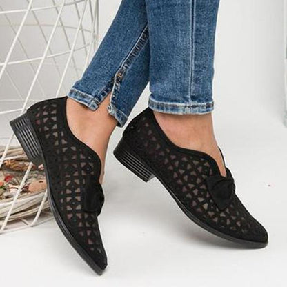 New Fashion Bowtie Pointed Flat Shoes Women