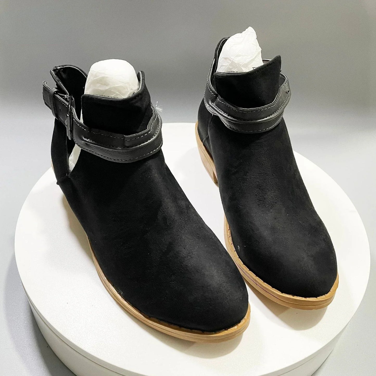 Chaussures orthopédiques modernes et de soutien