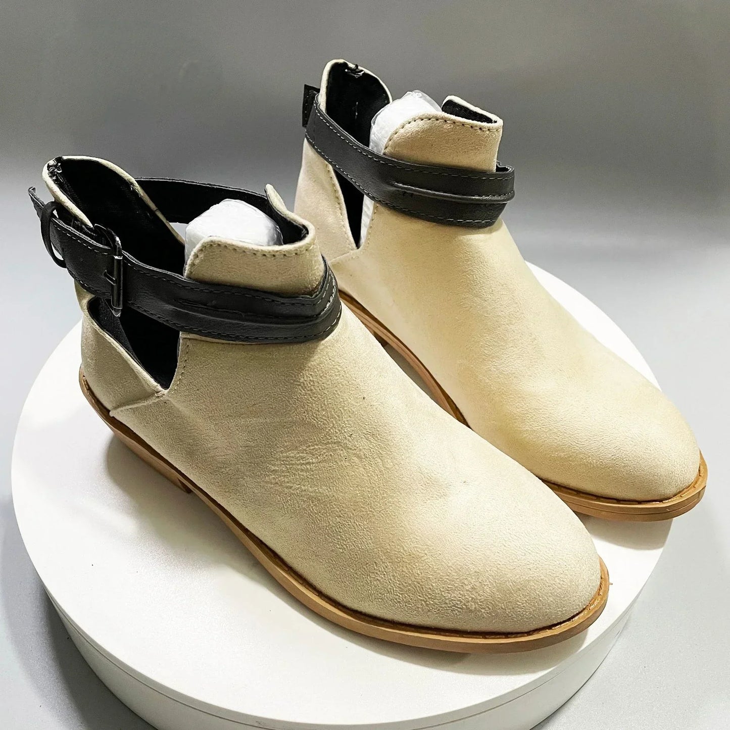 Chaussures de soutien élégantes et détaillées