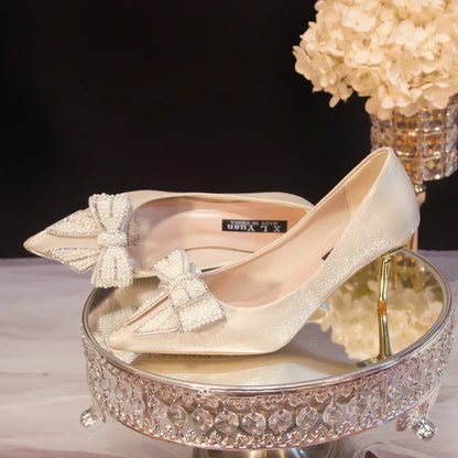 Chaussures de mariage blanches avec nœud en strass