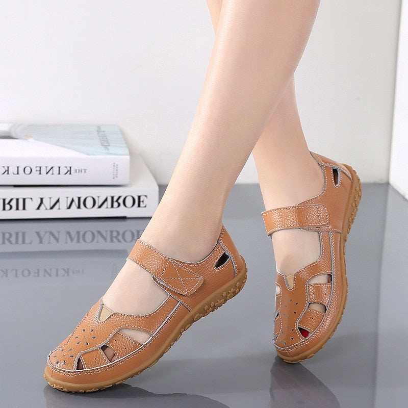 Womens Cut Flat Color Solid Sandals