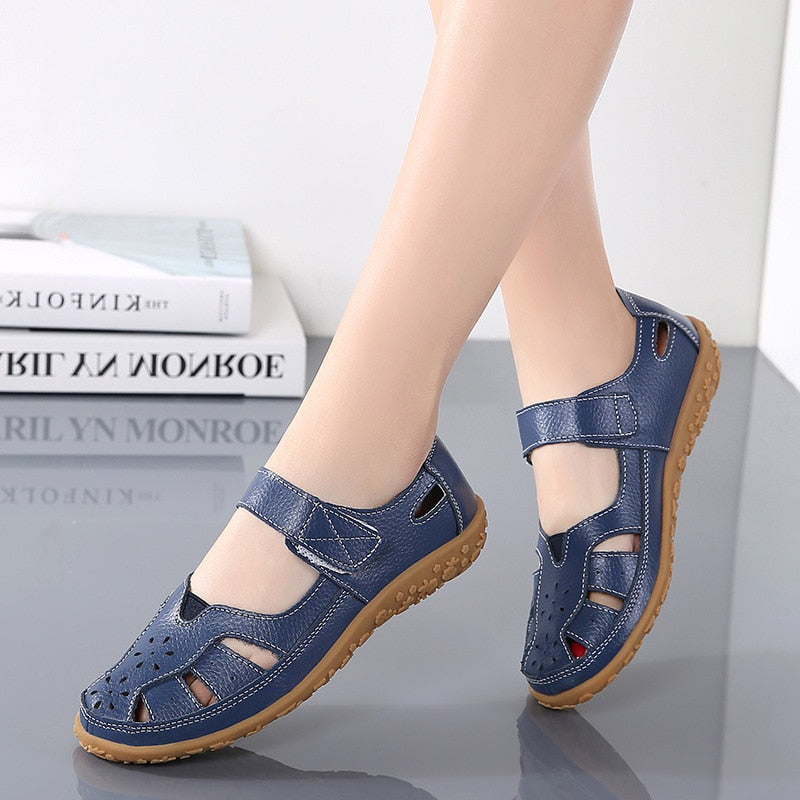 Womens Cut Flat Color Solid Sandals