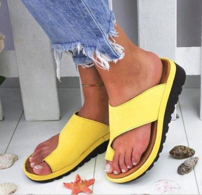 Chaussons à talons moyens pour femmes