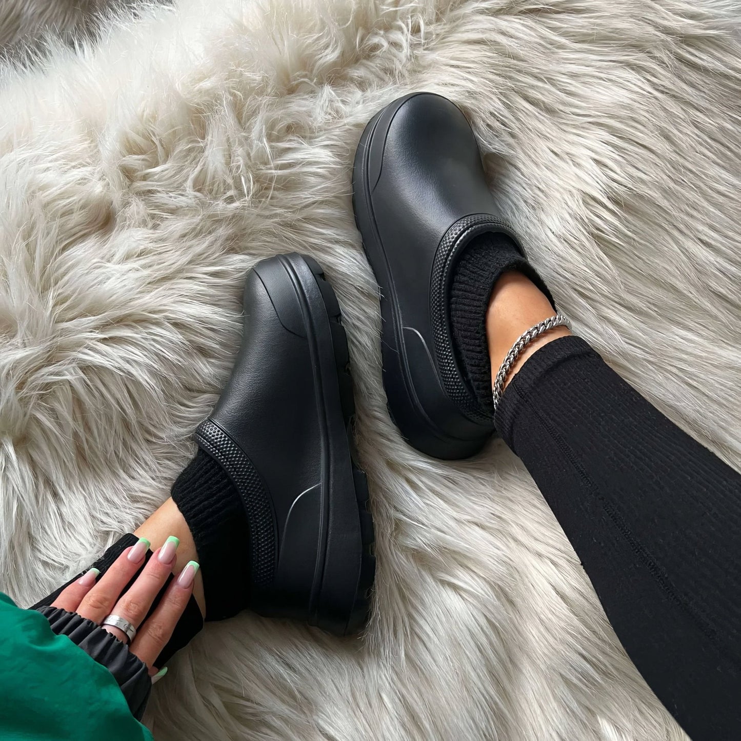 MInimalist Slip On Warm Clogs (sabots chauds)